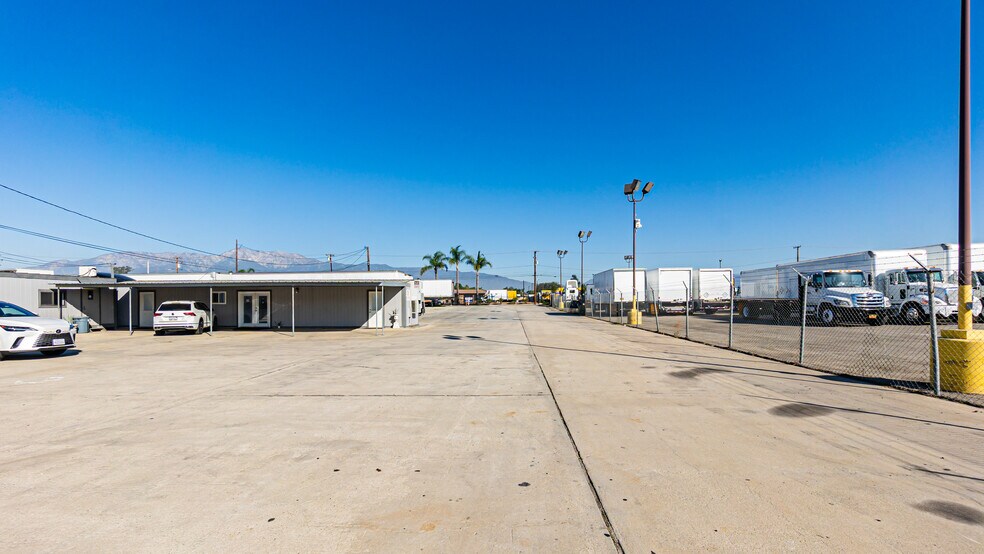 More Photos Of 15419 Valley Blvd, Fontana Contractor Storage Yard For Lease