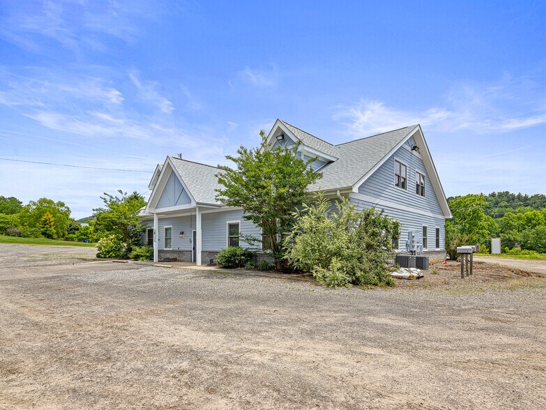 More Photos Of 14 Mimidis Ln, Swannanoa Office For Sale
