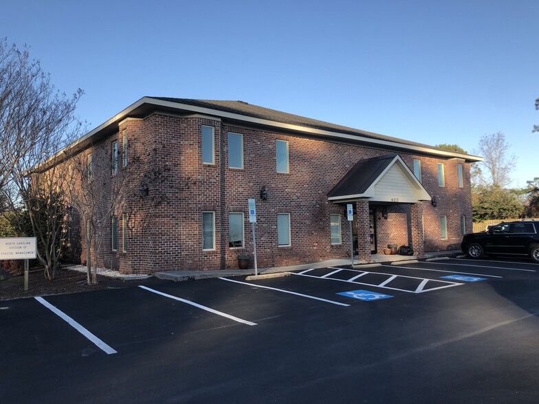 Primary Photo Of 400 Commerce Ave, Morehead City Office For Lease