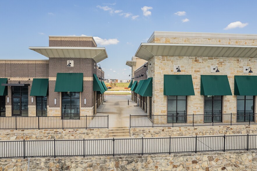 More Photos Of SEQ 635 & Luna Rd, Farmers Branch Land For Sale