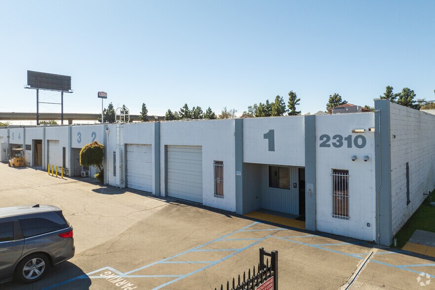 More Photos Of 2310 Central Ave, Duarte Warehouse For Lease