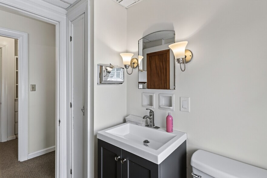 More Photos Of 1010 Harrison Ave, Harrison Office For Sale
