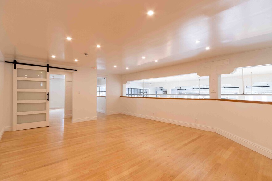 More Photos Of 865 Florida St, San Francisco Light Manufacturing For Lease