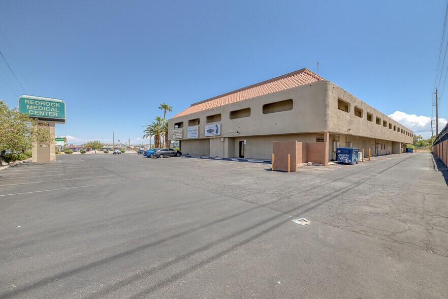 More Photos Of 5701 W Charleston Blvd, Las Vegas Medical For Sale