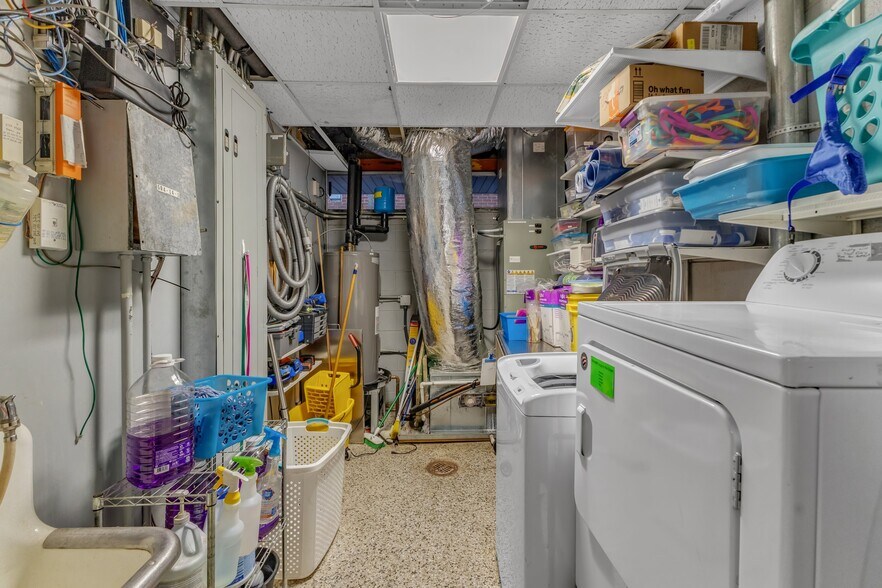 More Photos Of 141 E Main St, Youngsville Medical For Sale