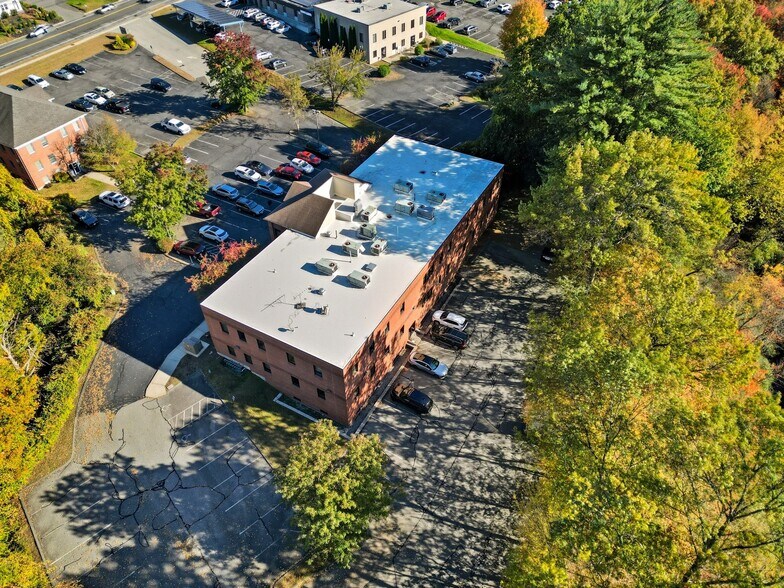 More Photos Of 294 N Main St, East Longmeadow Medical For Sale