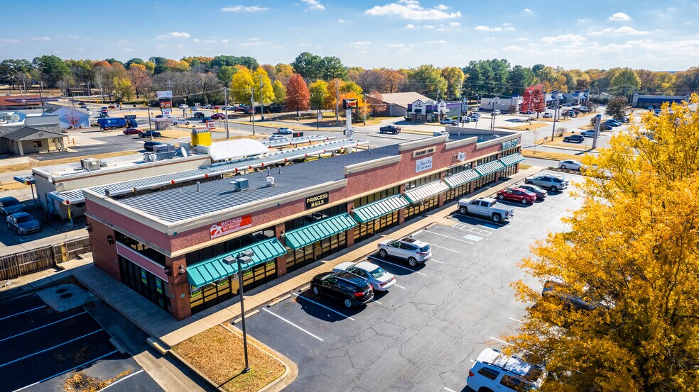 More Photos Of 2730 Prince St, Conway General Retail For Sale