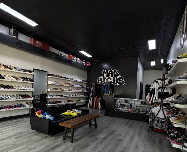 More Photos Of 114 E Main St, Durham Storefront Retail Office For Sale