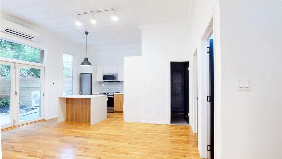 More Photos Of 248 Driggs Ave, Brooklyn Apartments For Sale