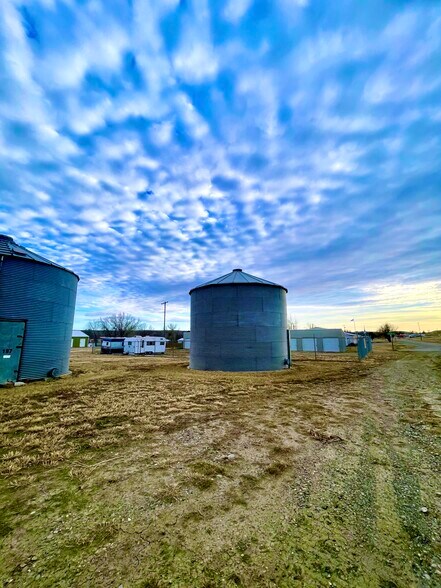 More Photos Of 2501 St Charles st, Fort Benton Self Storage For Sale