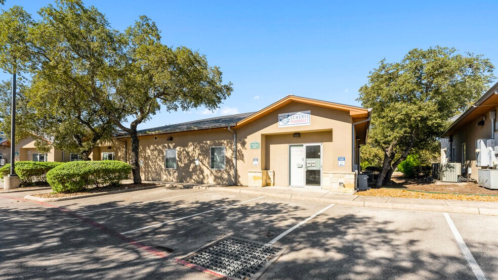 More Photos Of 5000 Schertz Pky, Schertz Medical For Lease