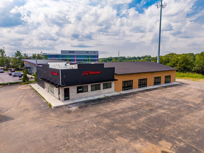 More Photos Of 5939 Harrison Ave, Cincinnati General Retail For Lease