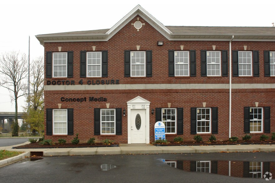 More Photos Of 12307 Old Lagrange Rd, Louisville Medical For Lease