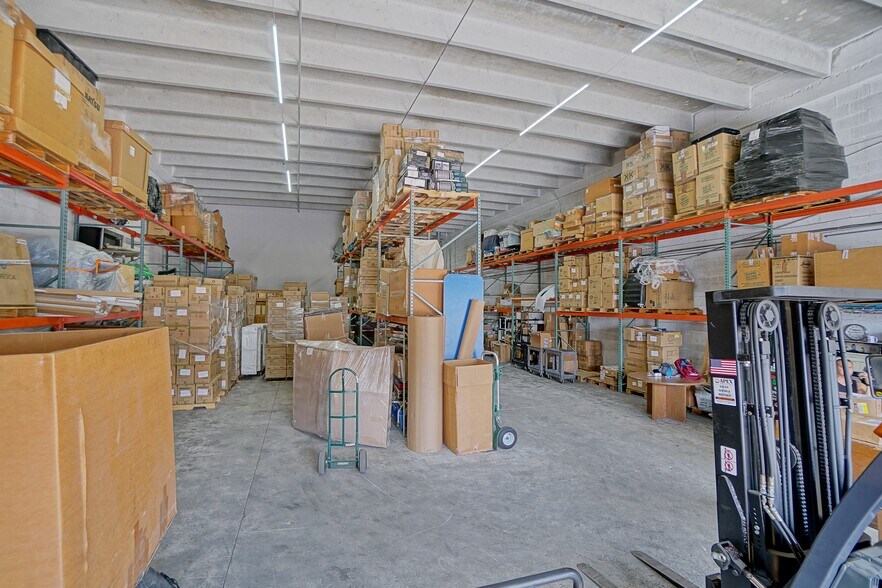 More Photos Of 8200-8358 NW 30th Ter, Doral Coworking Space