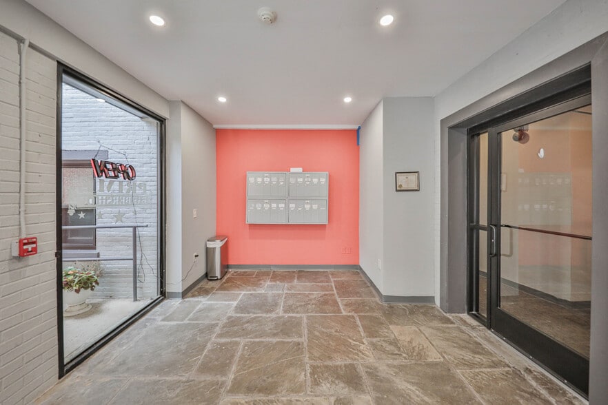 More Photos Of 123 N 2nd St, Easton Apartments For Sale