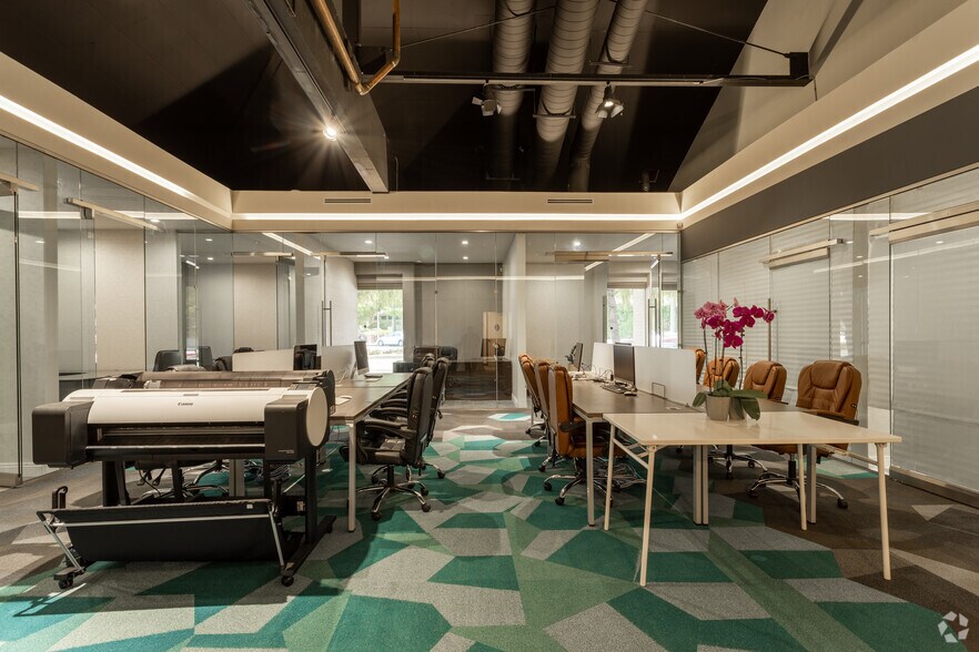 More Photos Of 415 Huntington Dr, San Marino Office For Sale