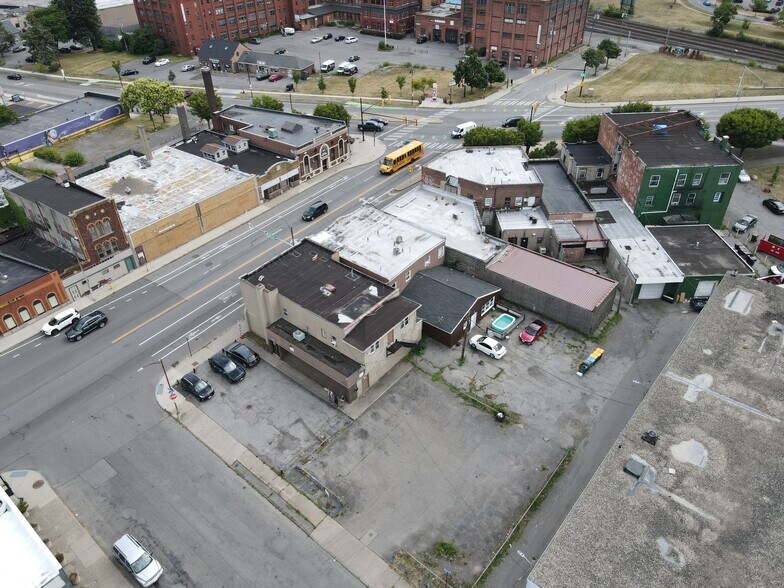 More Photos Of 473 N Goodman St, Rochester Storefront Retail Residential For Sale