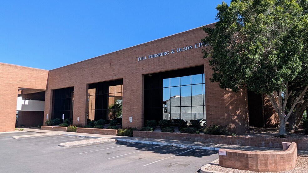 More Photos Of 5225 N Central Ave, Phoenix Office For Lease