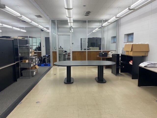 More Photos Of 401 Royalston Ave, Minneapolis Manufacturing For Lease