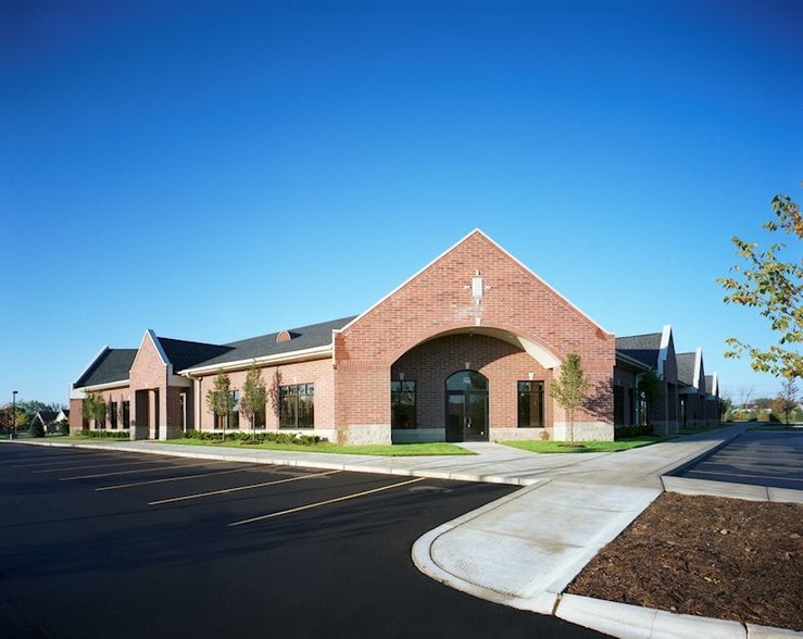 Primary Photo Of 5958 N Canton Center Rd, Canton Medical For Lease