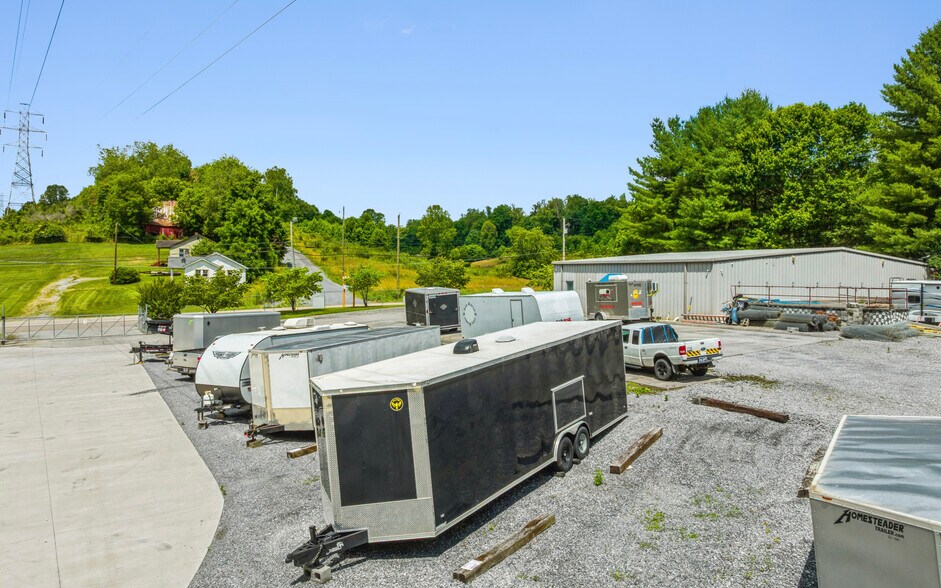 More Photos Of , Clarksville Industrial For Sale