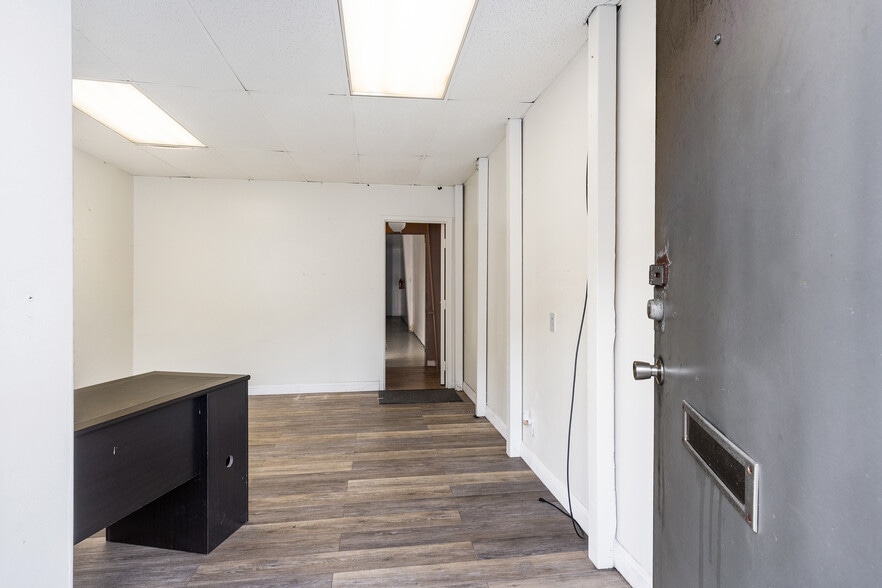 More Photos Of 57 Loomis St, San Francisco Warehouse For Lease