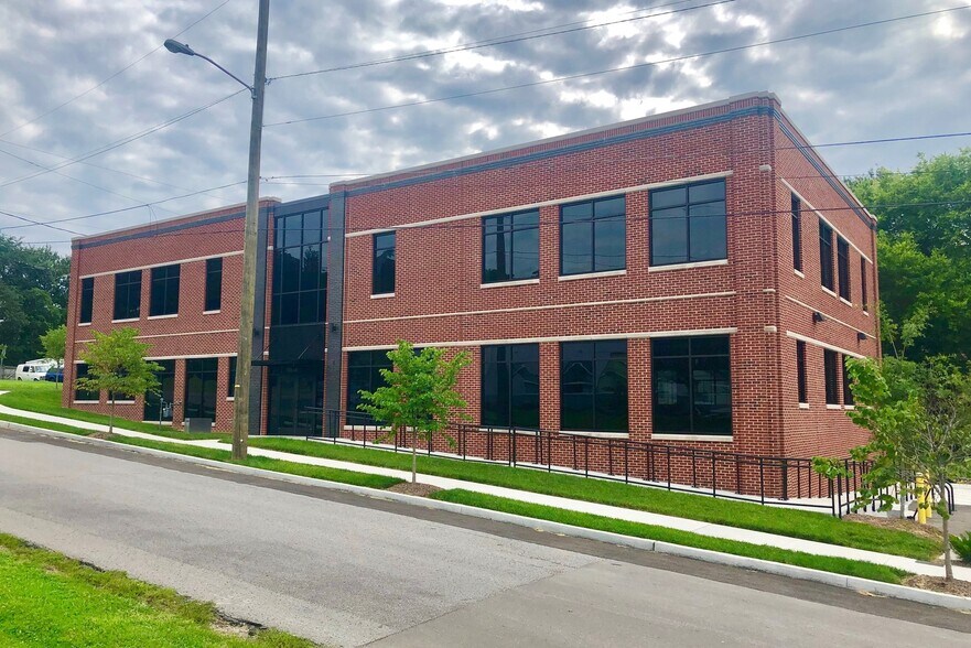 More Photos Of 2540 Park Dr, Nashville Office Residential For Lease