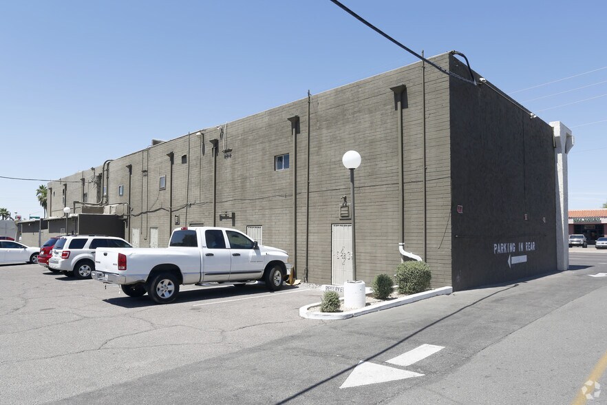 More Photos Of 2425 E Thomas Rd, Phoenix Office For Lease