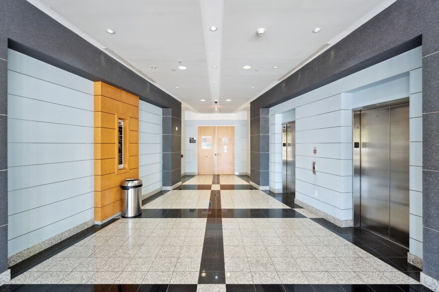 More Photos Of 7560 Red Bug Lake Rd, Oviedo Medical For Sale