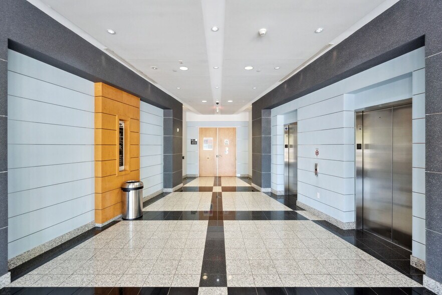 More Photos Of 7560 Red Bug Lake Rd, Oviedo Medical For Sale