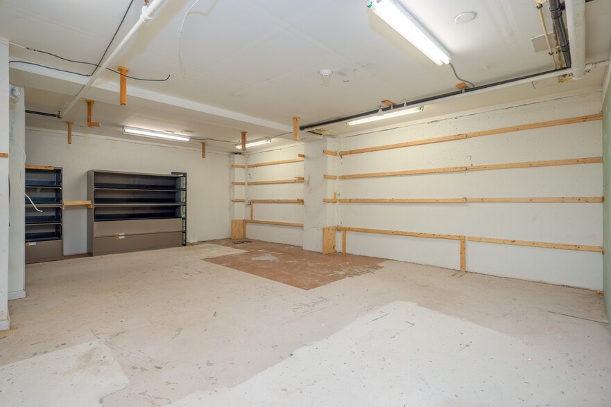 More Photos Of 516 NY-303, Orangeburg Medical For Lease