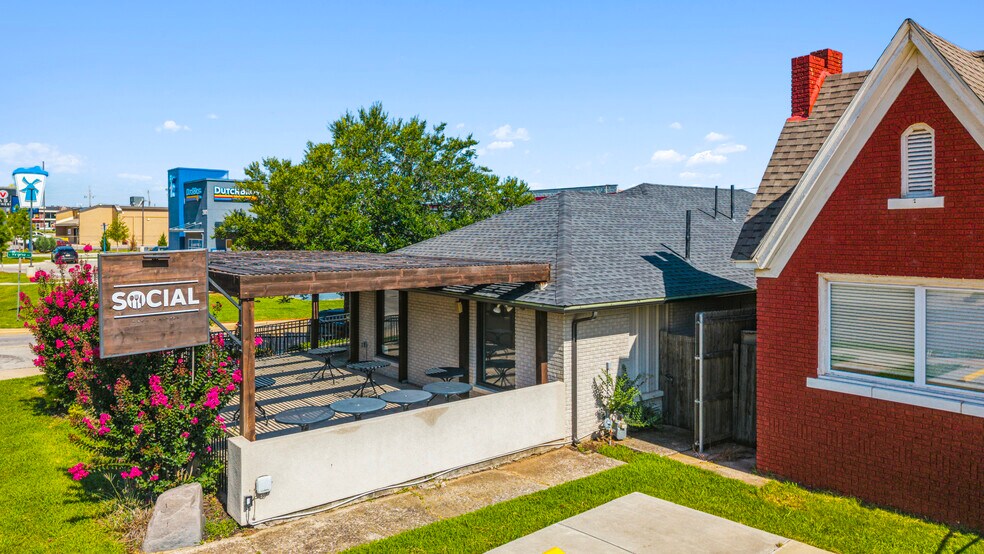 More Photos Of 1933 NW 23rd, Oklahoma City Restaurant For Sale