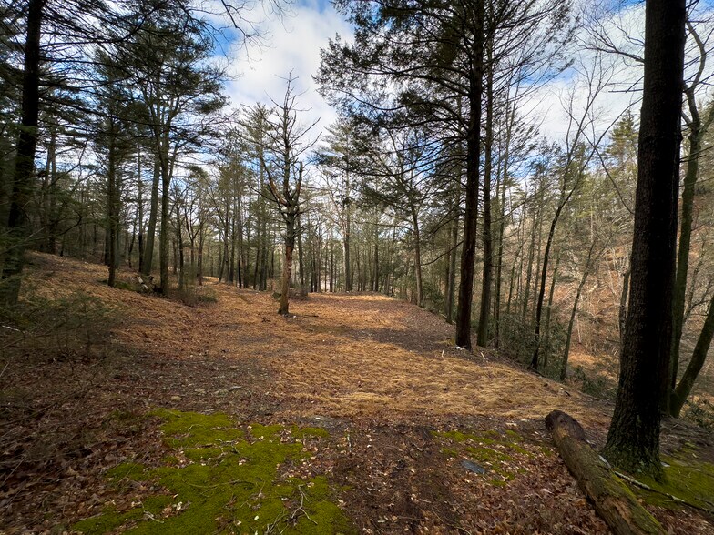 More Photos Of 2480 Paradise Trail, East Stroudsburg Land For Sale