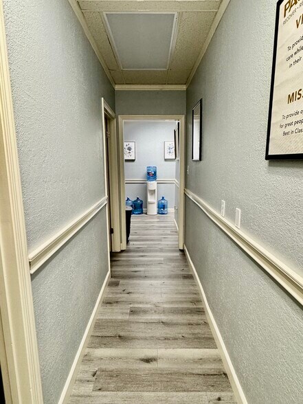 More Photos Of 2522 Grand Canal Blvd, Stockton Office For Sale