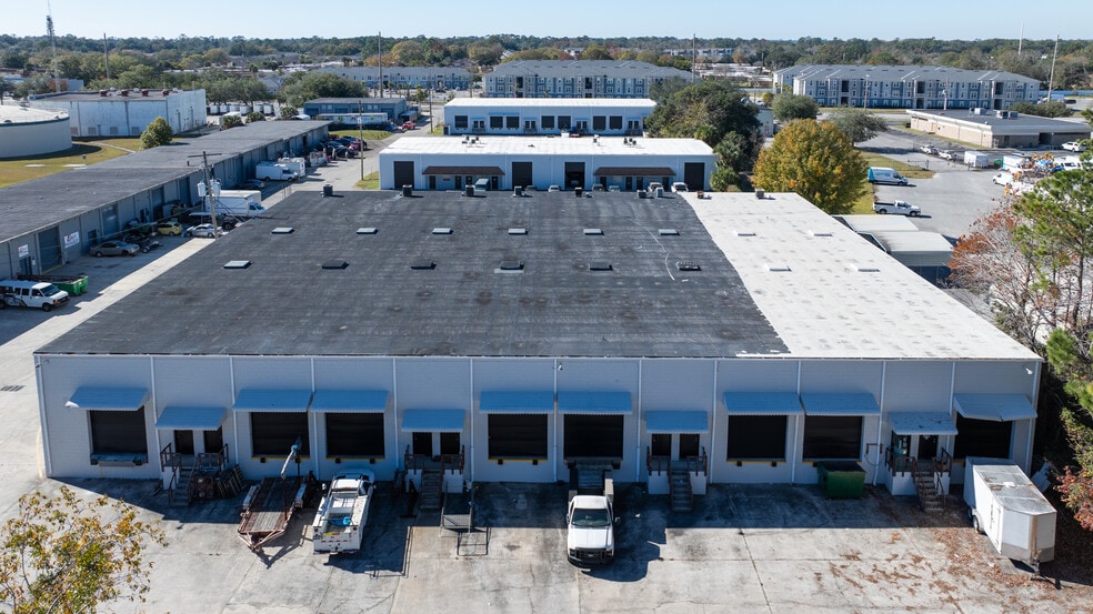 Primary Photo Of 6593 Powers Ave, Jacksonville Warehouse For Lease