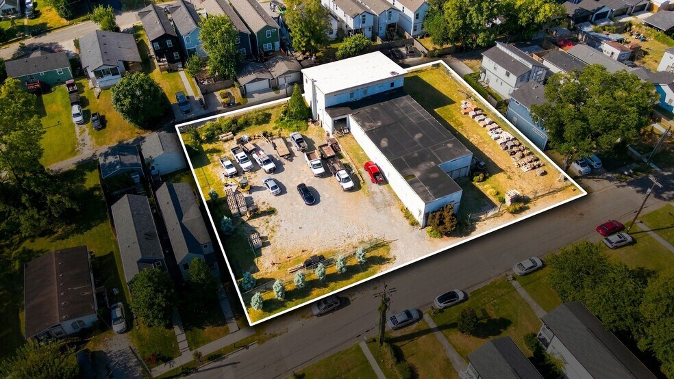 More Photos Of 1715 Pecan St, Nashville Warehouse For Sale