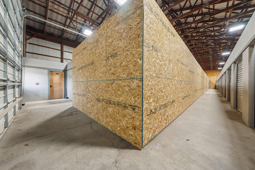 More Photos Of 14 North St, Oneonta Self Storage For Sale
