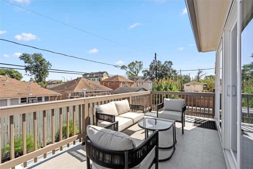 More Photos Of , Houston Multifamily For Sale