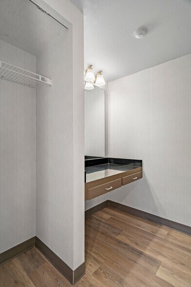 More Photos Of 315 Howell Ave, Brooksville Loft Creative Space For Sale