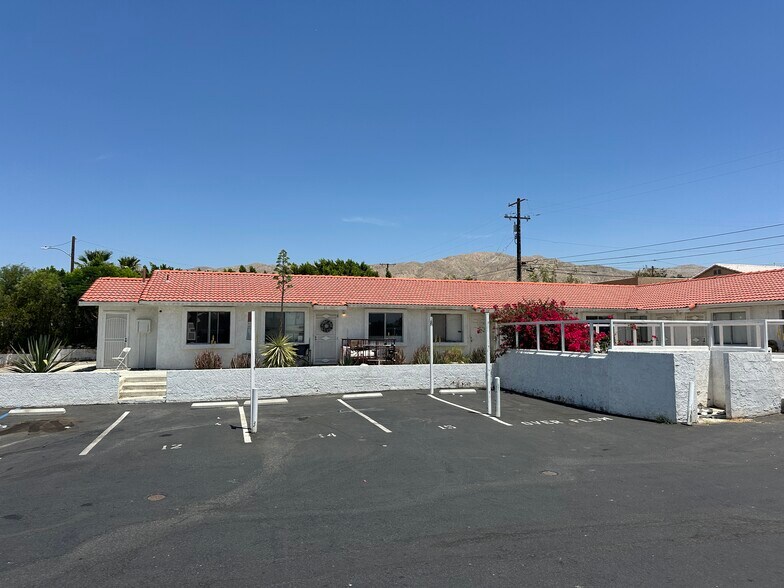 More Photos Of 13700 Quinta Way, Desert Hot Springs Apartments For Sale
