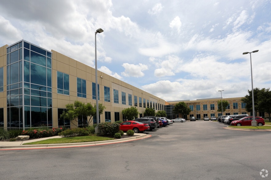 More Photos Of 4801 Southwest Pky, Austin Office For Lease