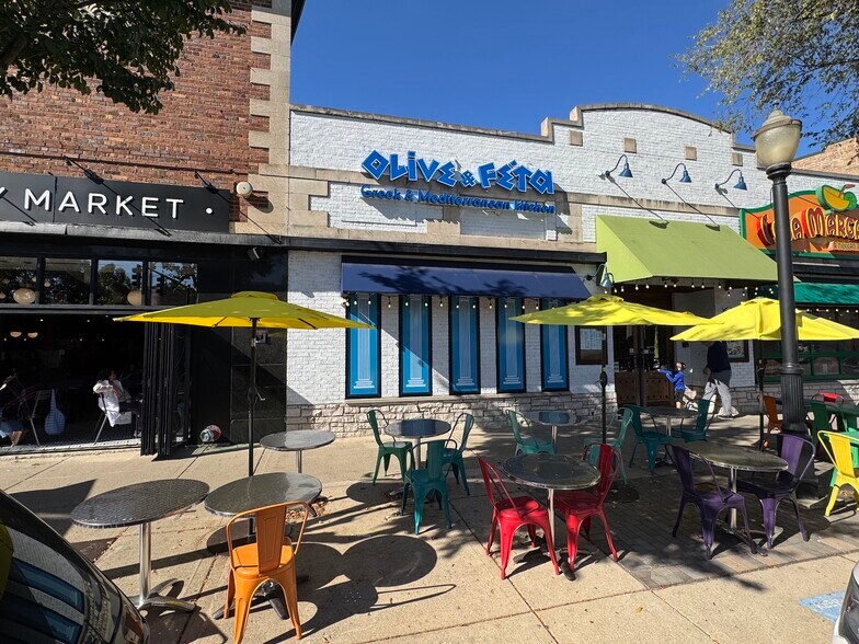 Primary Photo Of 32 S La Grange Rd, La Grange Storefront For Sale