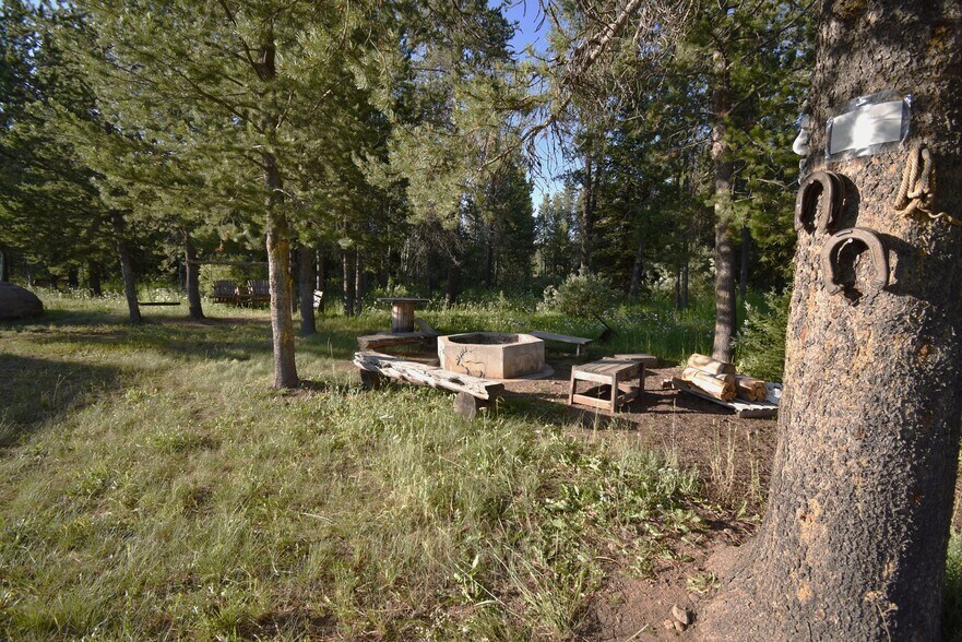 More Photos Of 3555 Yale Kilgore Rd, Island Park Multifamily For Sale