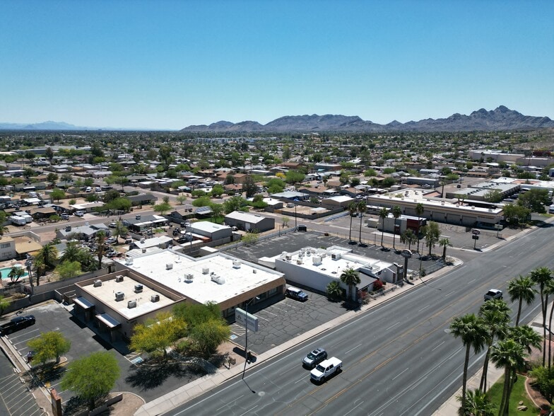 More Photos Of 12821 N Cave Creek Rd, Phoenix Freestanding For Sale