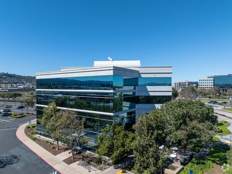 More Photos Of 100 Redwood Shores Pky, Redwood City Office For Lease