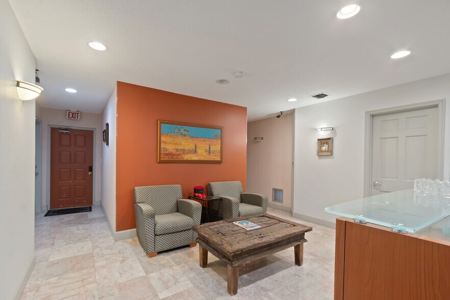More Photos Of 6971 N Federal Hwy, Boca Raton Medical For Sale