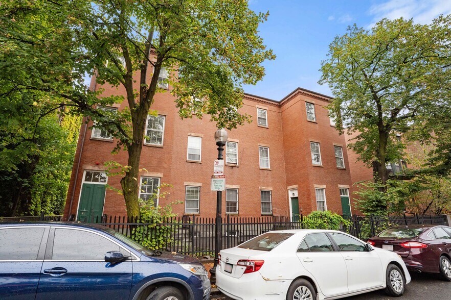 More Photos Of 43 Rutland St, Boston Apartments For Sale