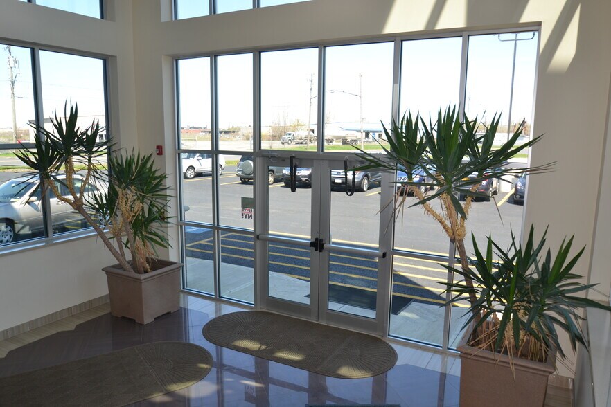 More Photos Of 906 Spencer St, Syracuse Office Residential For Lease