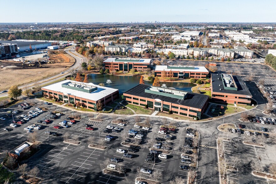 More Photos Of 1301 Executive Blvd, Chesapeake Office For Lease