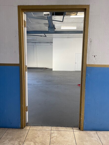 More Photos Of 1640-1644 S La Cienega Blvd, Los Angeles Storefront For Lease